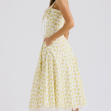 Valentīnas mežģīņu korsetes kleita