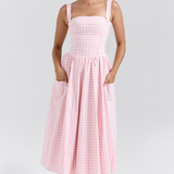 Sesīlijas formas kleita