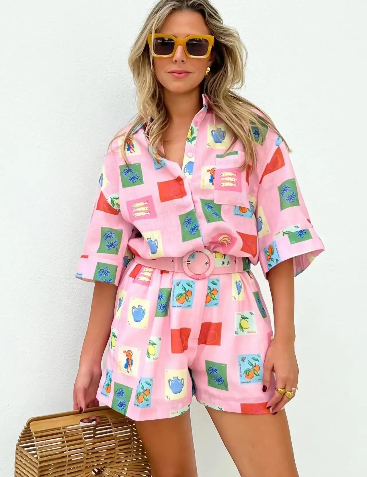 Natālijas vasaras tērps ar īsām piedurknēm kreklu un šortiem