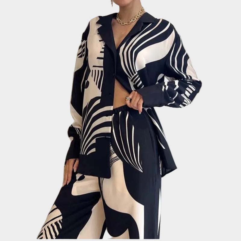 Valērijas apdrukas komplekts ar krekla apkakles blūzi un taisna piegriezuma biksēm