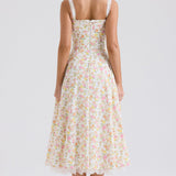 Valentīnas mežģīņu korsetes kleita