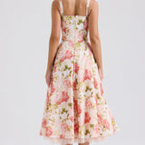 Valentīnas mežģīņu korsetes kleita